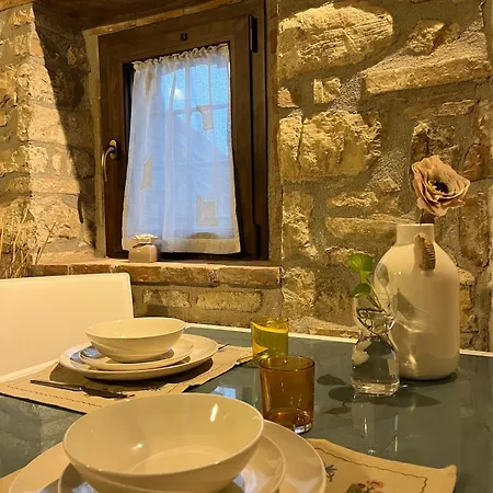 La Casetta Ferienhaus Collelungo (Baschi)